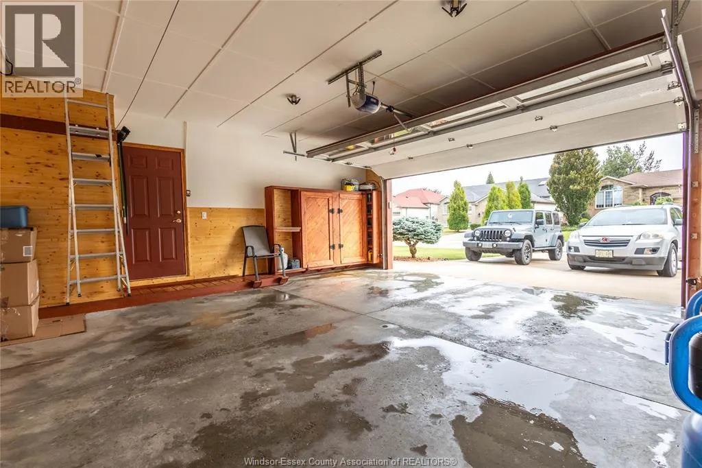 35 SANDY LAKE