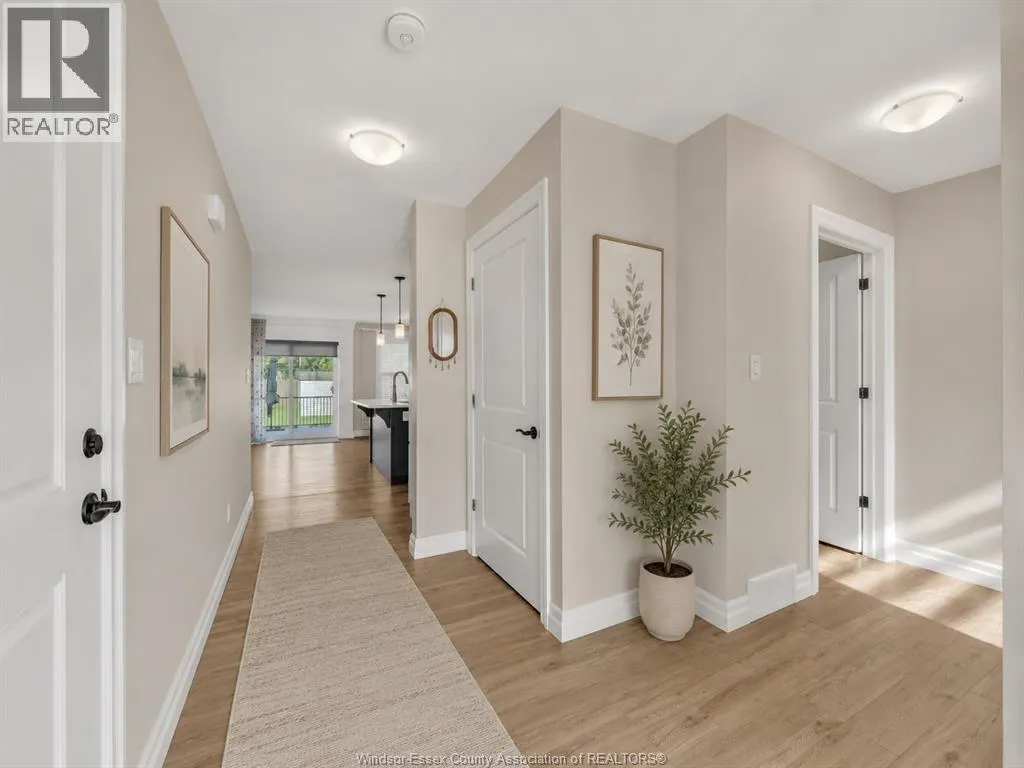 201 MEADOWVIEW AVENUE