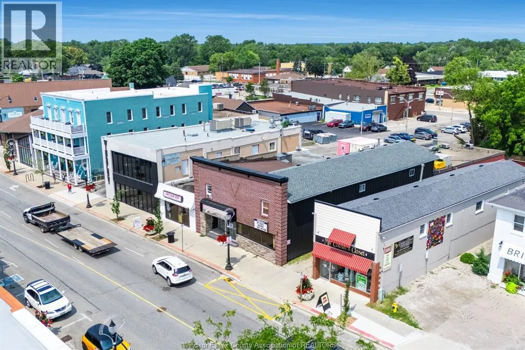 22 Main STREET East
