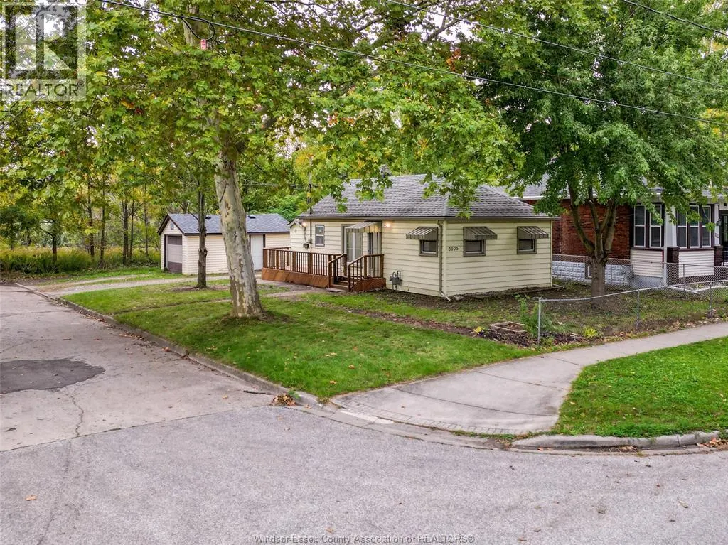 3605 BLOOMFIELD
