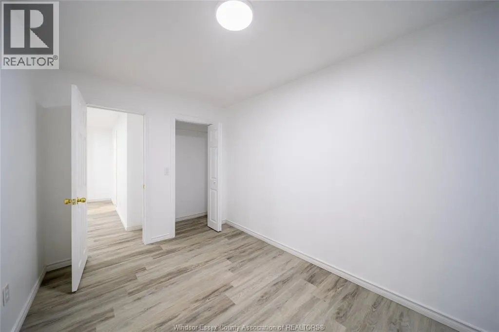 3605 BLOOMFIELD