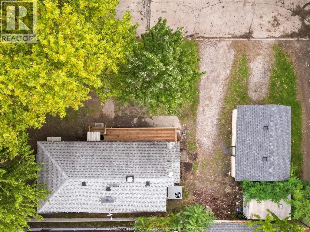 3605 BLOOMFIELD