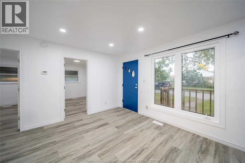 3605 BLOOMFIELD
