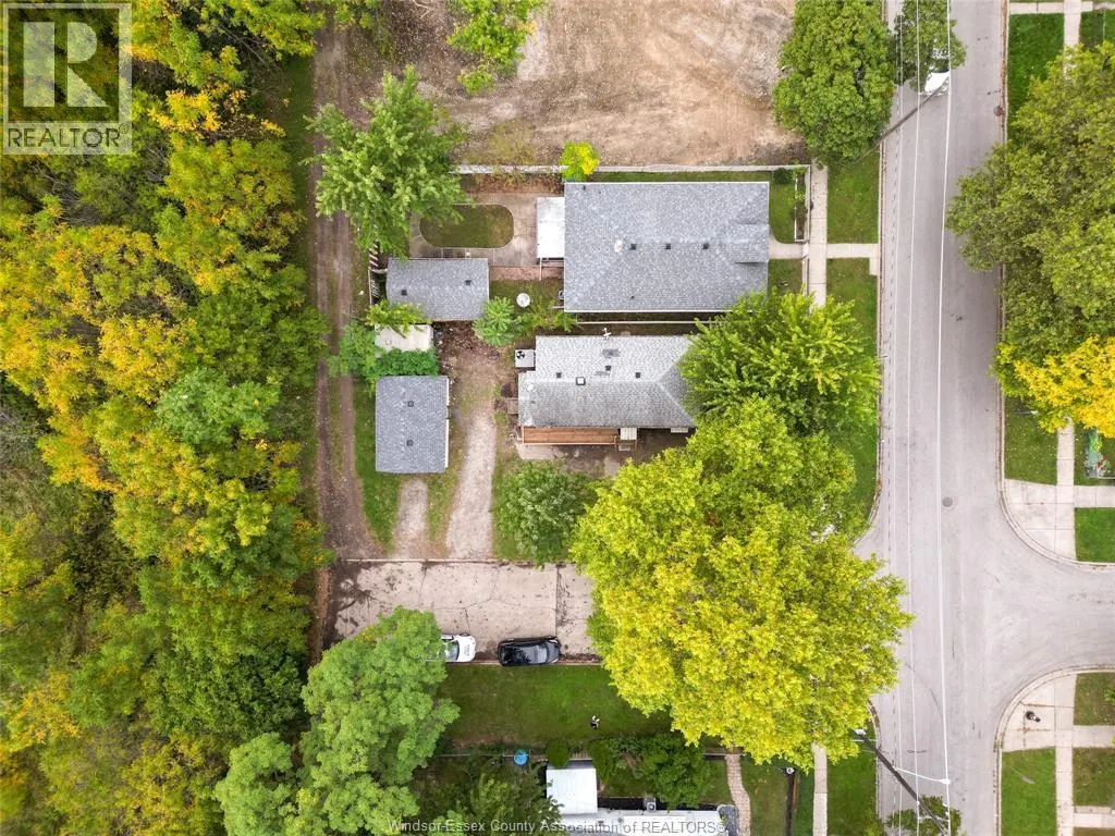 3605 BLOOMFIELD