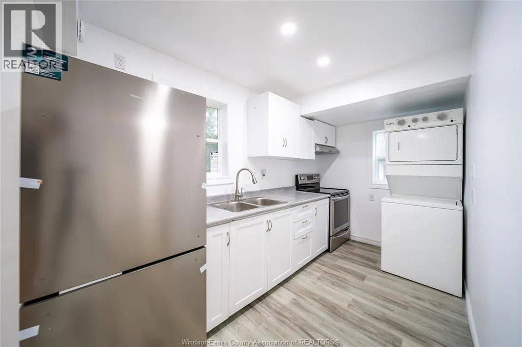 3605 BLOOMFIELD
