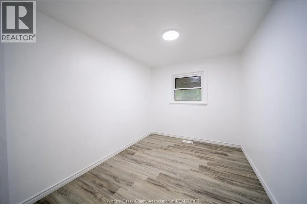 3605 BLOOMFIELD