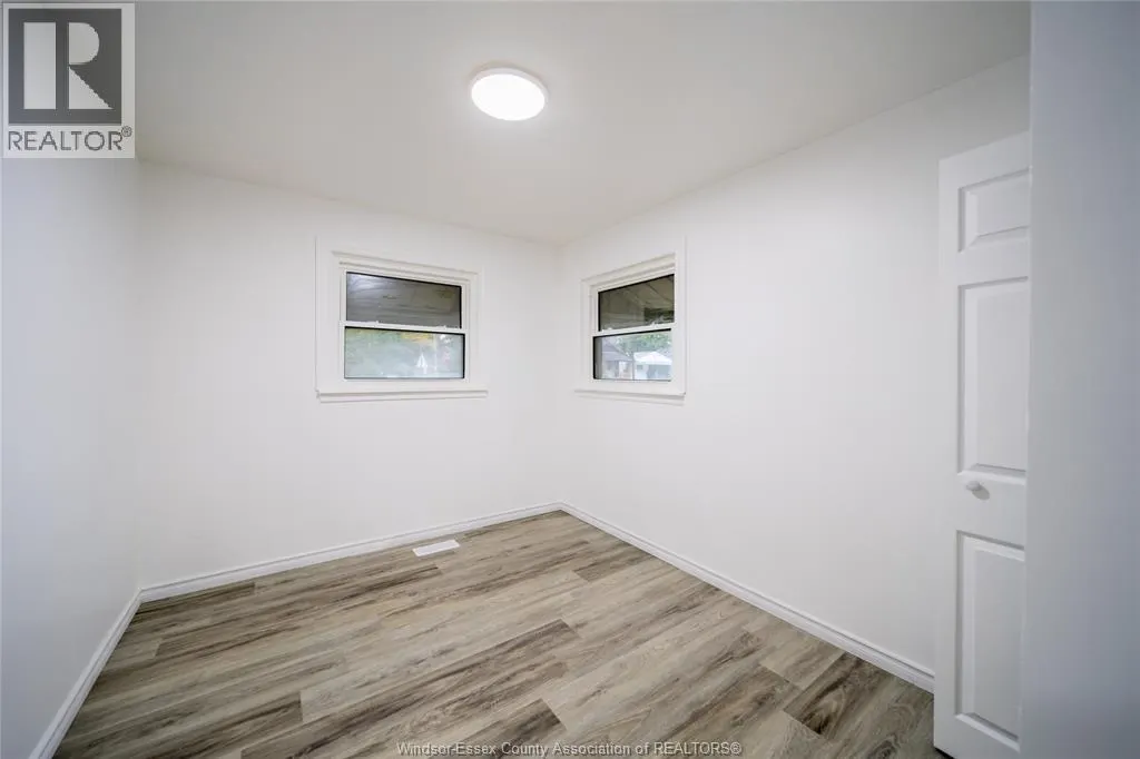 3605 BLOOMFIELD