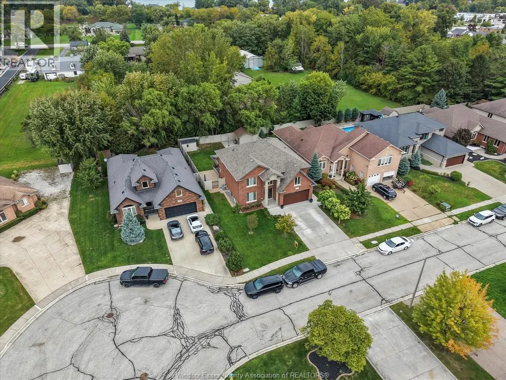 1150 JILLIAN COURT