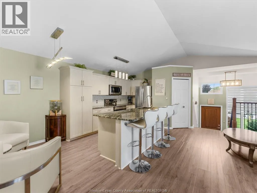 908 MICHAEL DRIVE