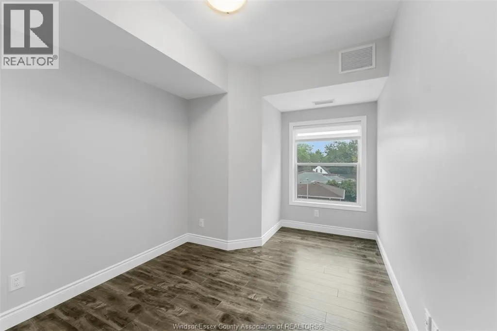 480 FAIRVIEW Unit# 305