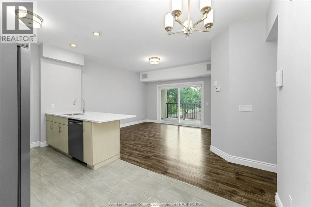 480 FAIRVIEW Unit# 305