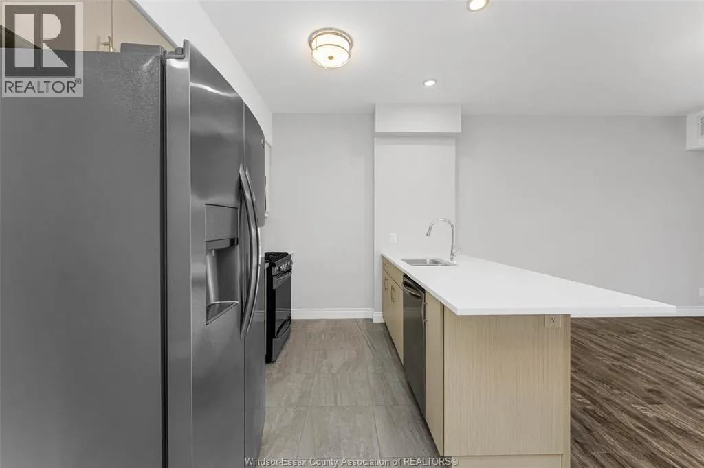 480 FAIRVIEW Unit# 305
