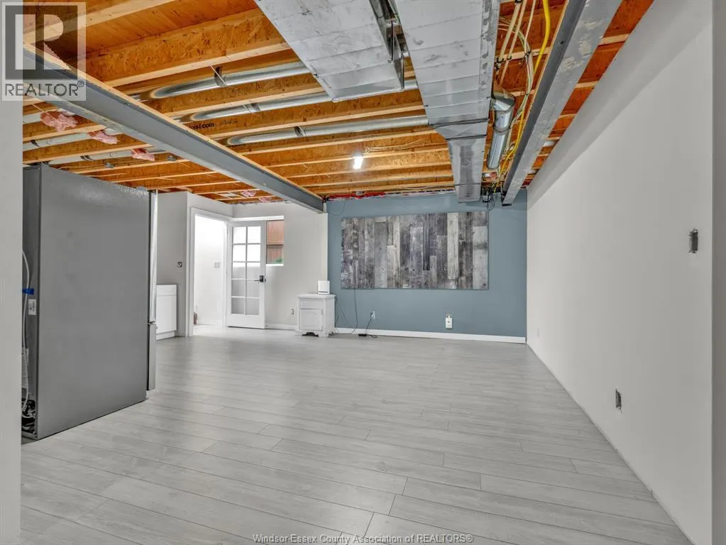 257 ROBINSON AVENUE