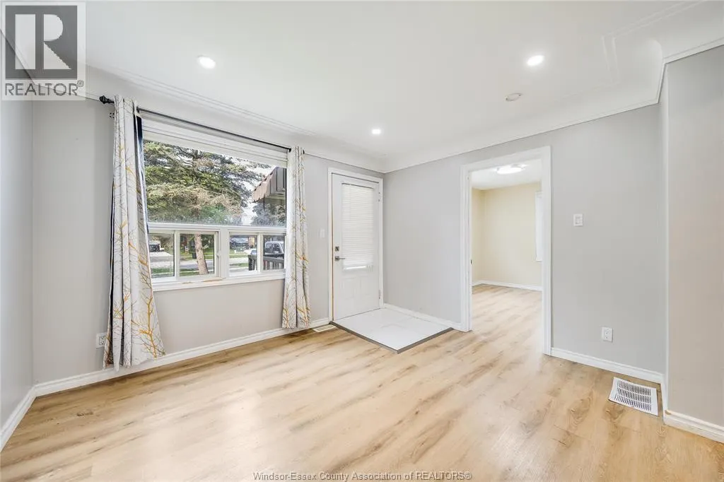 526 LESPERANCE