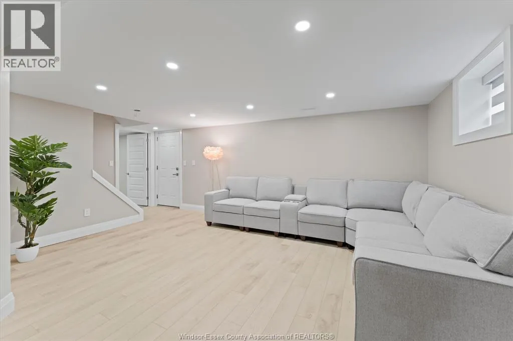 2858 DANDURAND