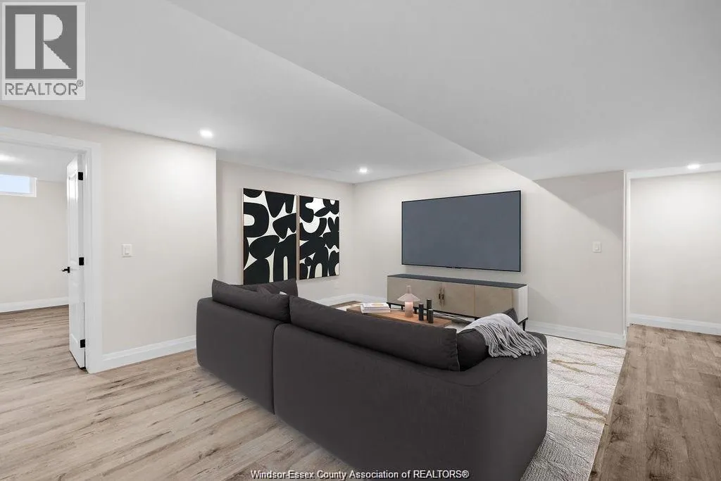 7558 SILVERLEAF LANE