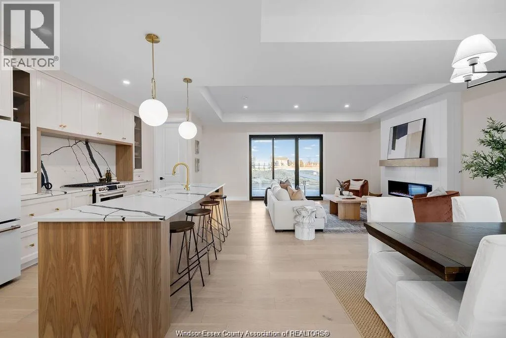 7558 SILVERLEAF LANE