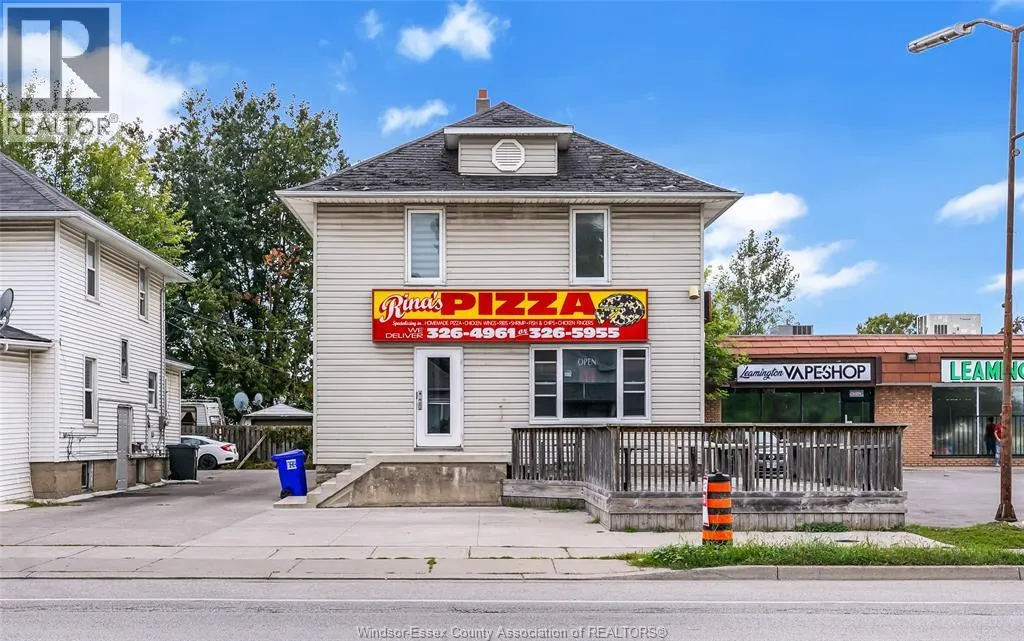 93 ERIE STREET South