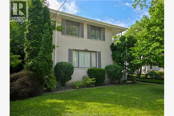 454 King STREET West