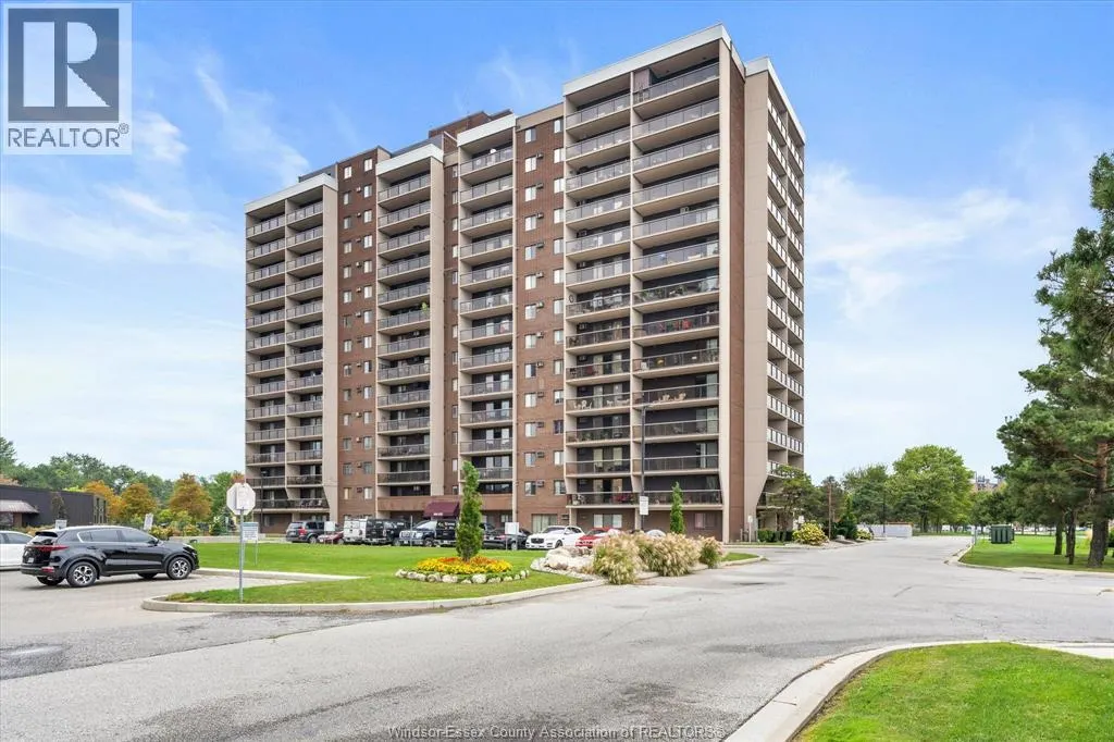 9099 RIVERSIDE DRIVE East Unit# 907