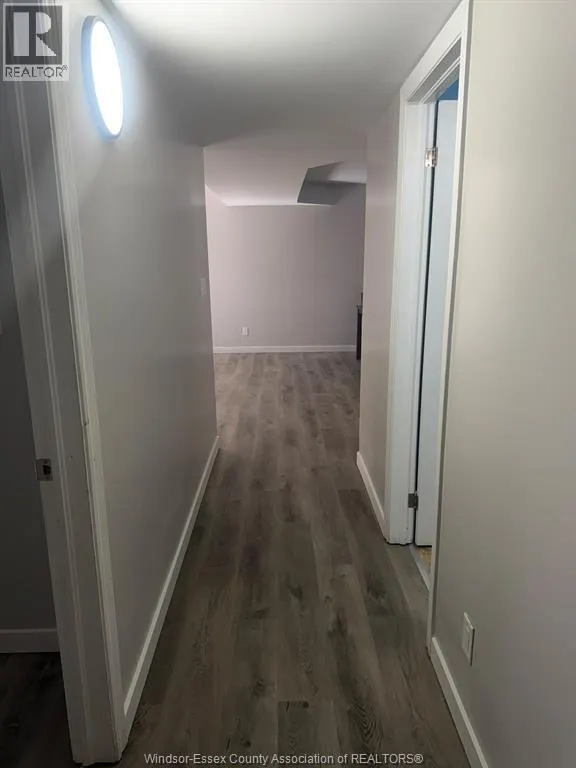 211 BRANTON Unit# LOWER