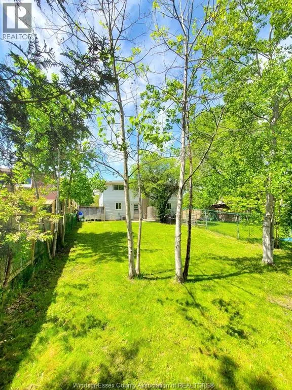 114 LILLIAN DRIVE Unit# B