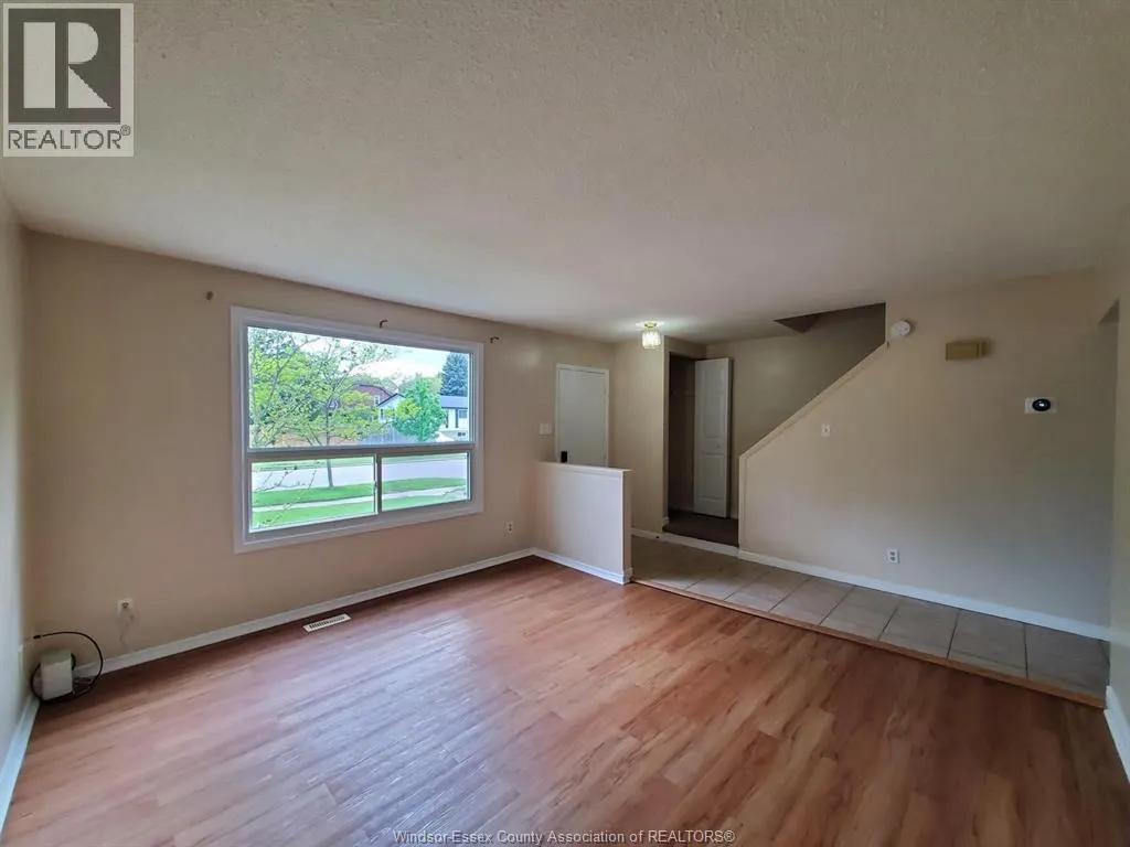 114 LILLIAN DRIVE Unit# B