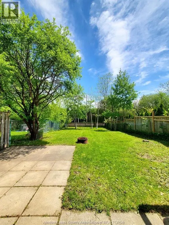 114 LILLIAN DRIVE Unit# B