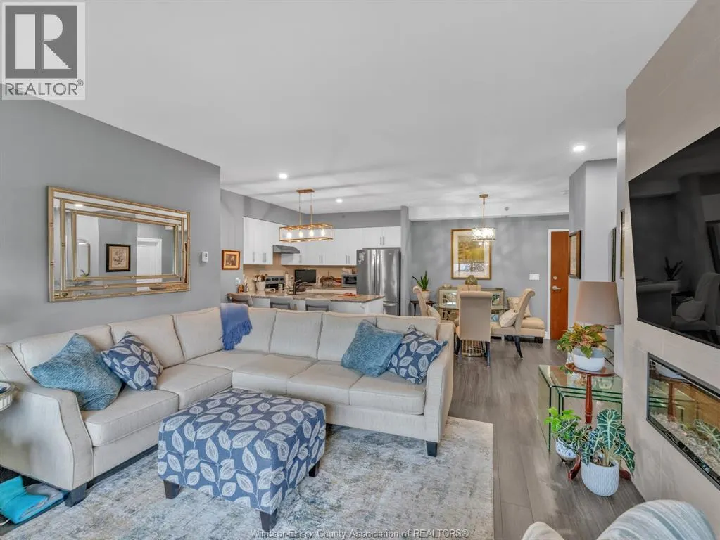 6 PARK Unit# 205