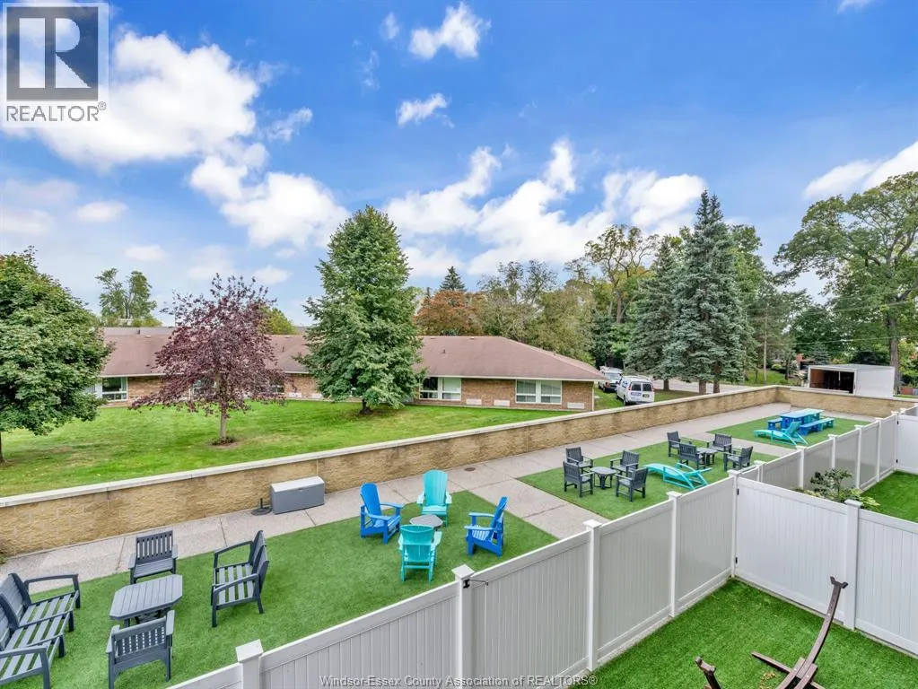 6 PARK Unit# 205