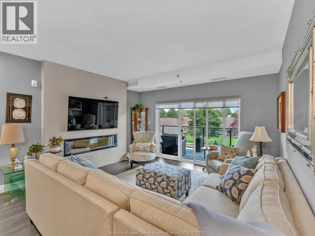 6 PARK Unit# 205
