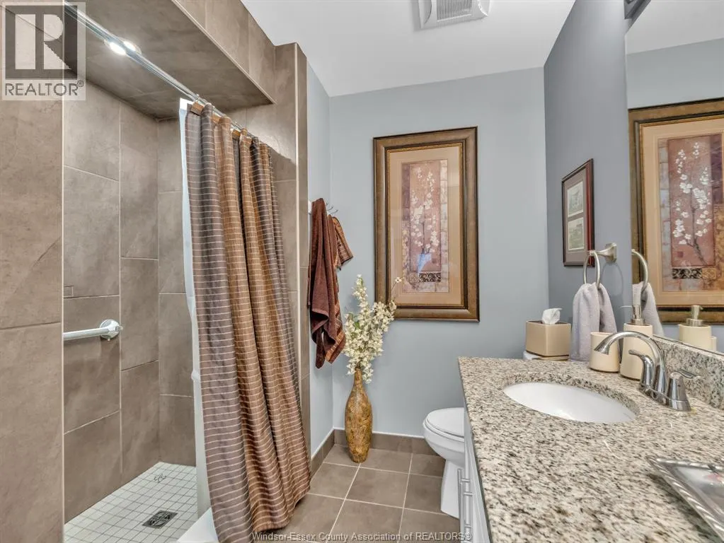 6 PARK Unit# 205