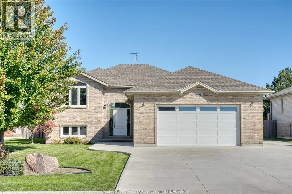 879 WESTWOOD