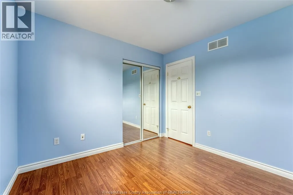 879 WESTWOOD