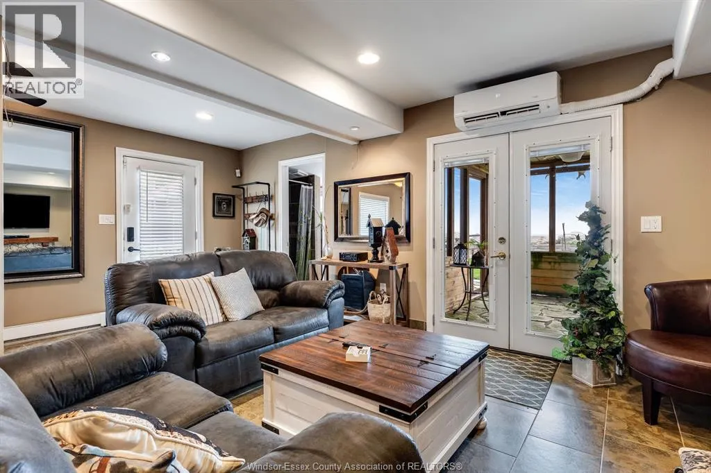 170 Lakeshore ROAD