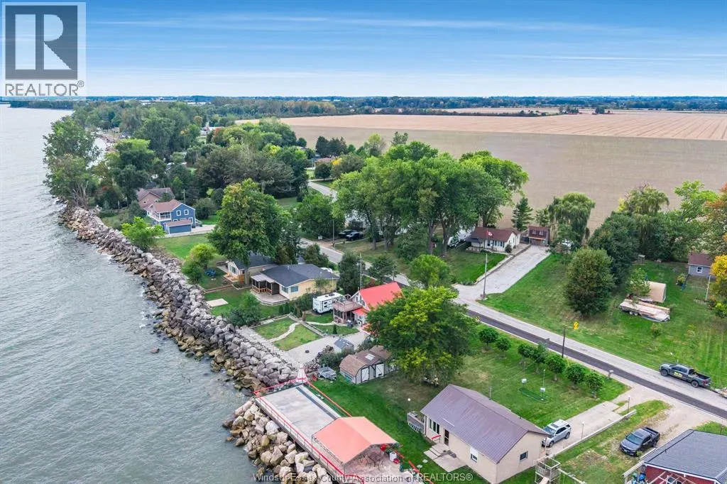 170 Lakeshore ROAD