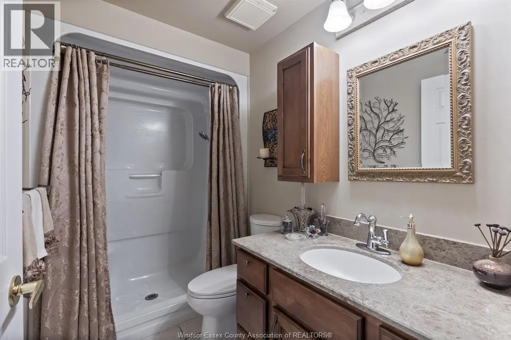 8335 WYANDOTTE STREET East Unit# 108