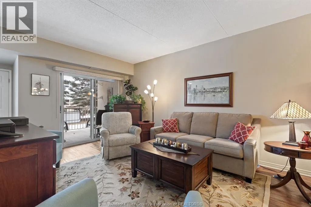 8335 WYANDOTTE STREET East Unit# 108
