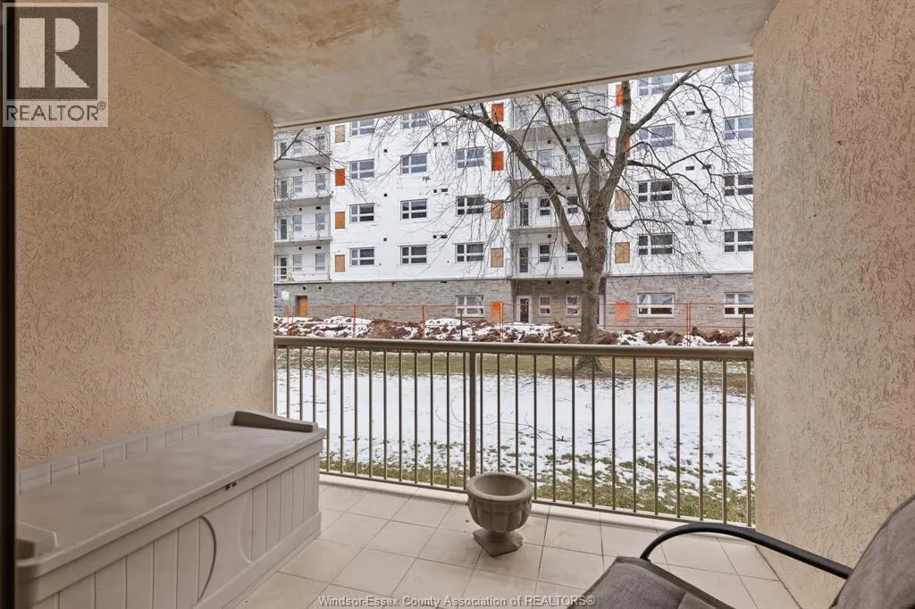 8335 WYANDOTTE STREET East Unit# 108