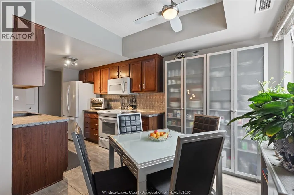 8335 WYANDOTTE STREET East Unit# 108