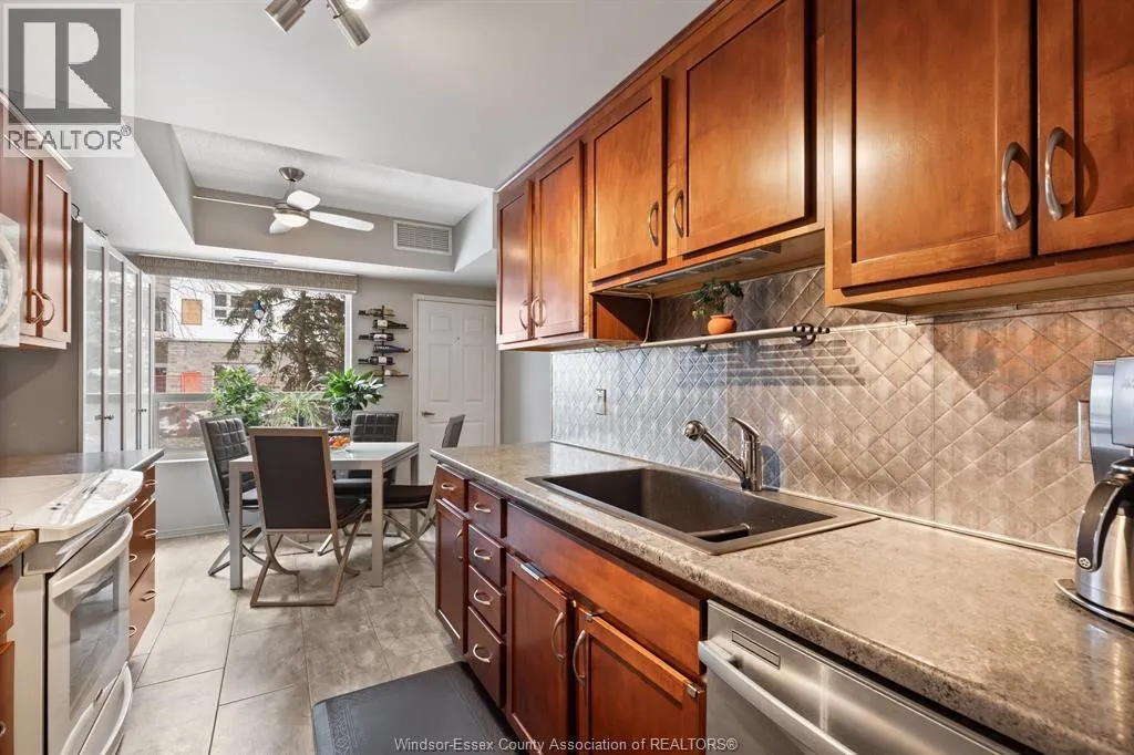 8335 WYANDOTTE STREET East Unit# 108