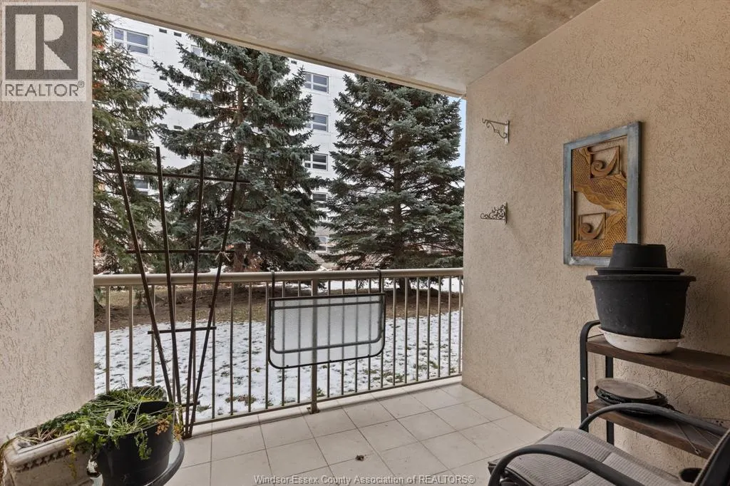 8335 WYANDOTTE STREET East Unit# 108