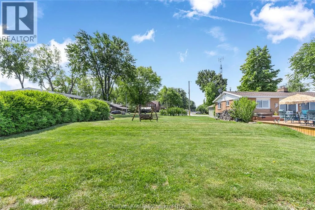 85 ISLAND CRESCENT
