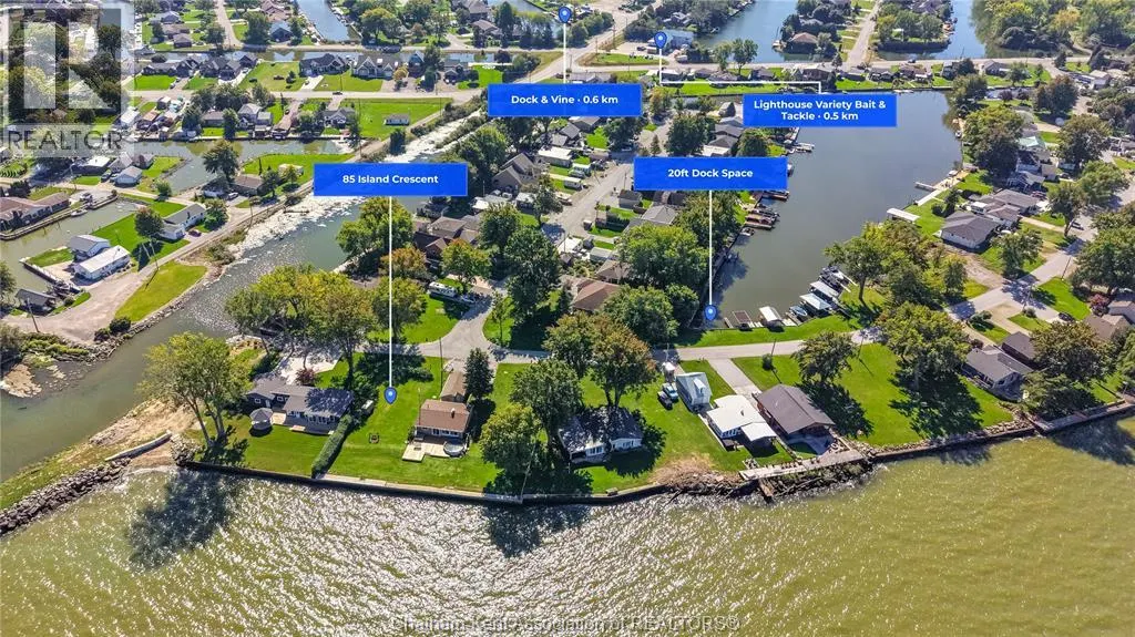 85 ISLAND CRESCENT