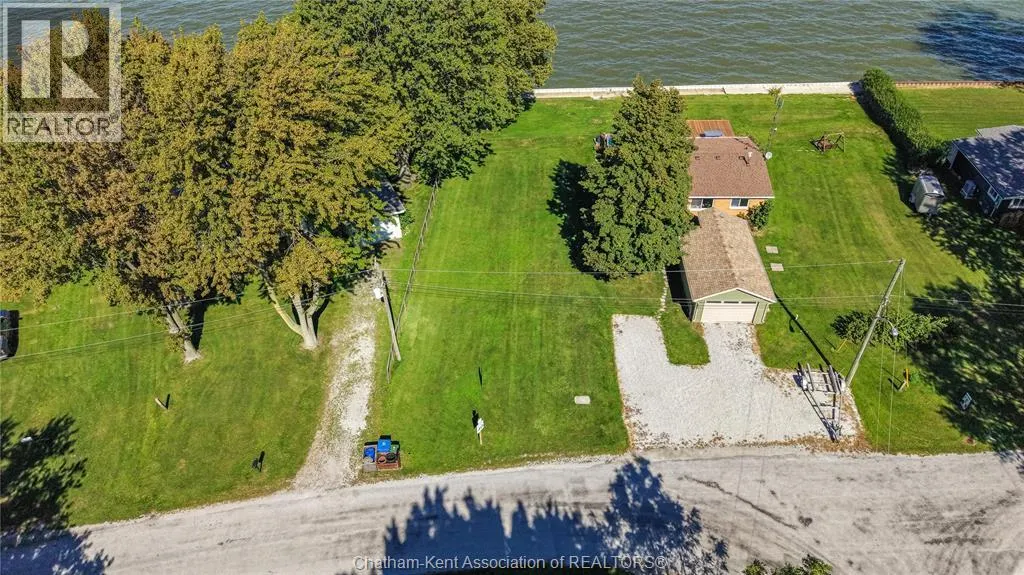 105 ISLAND CRESCENT