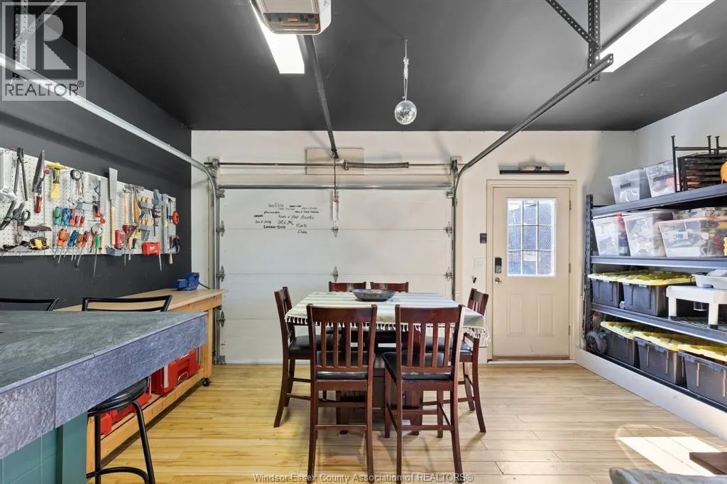 1734 WESTCOTT