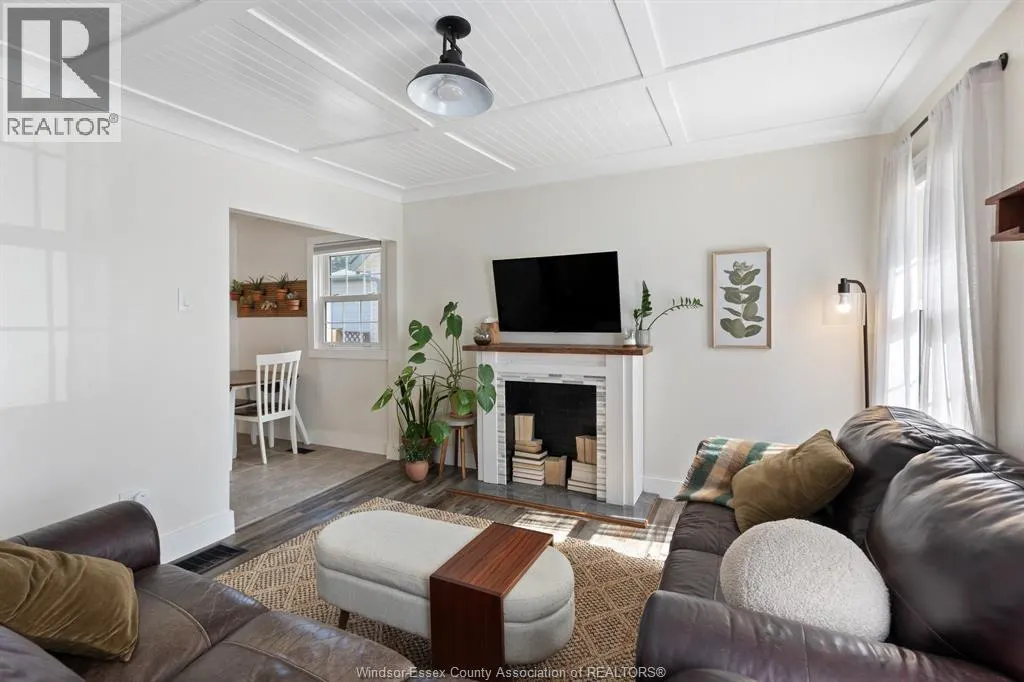 1734 WESTCOTT