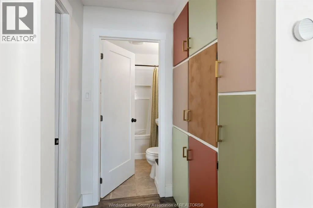 1734 WESTCOTT