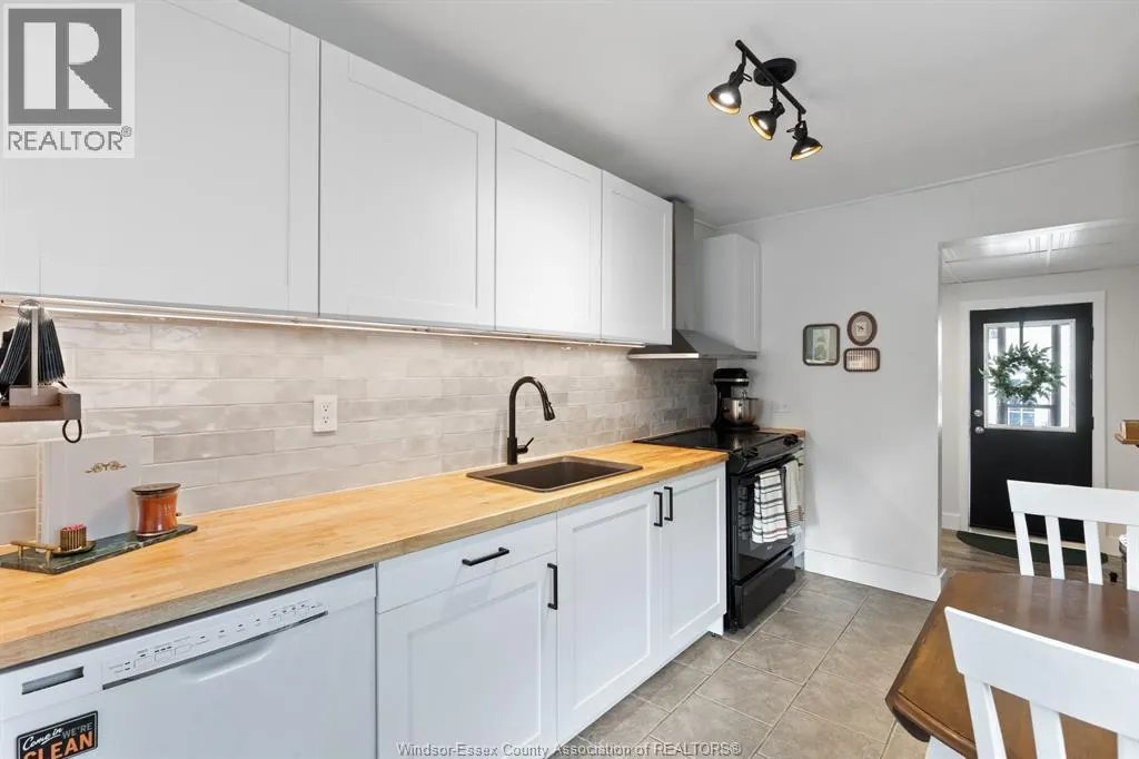 1734 WESTCOTT