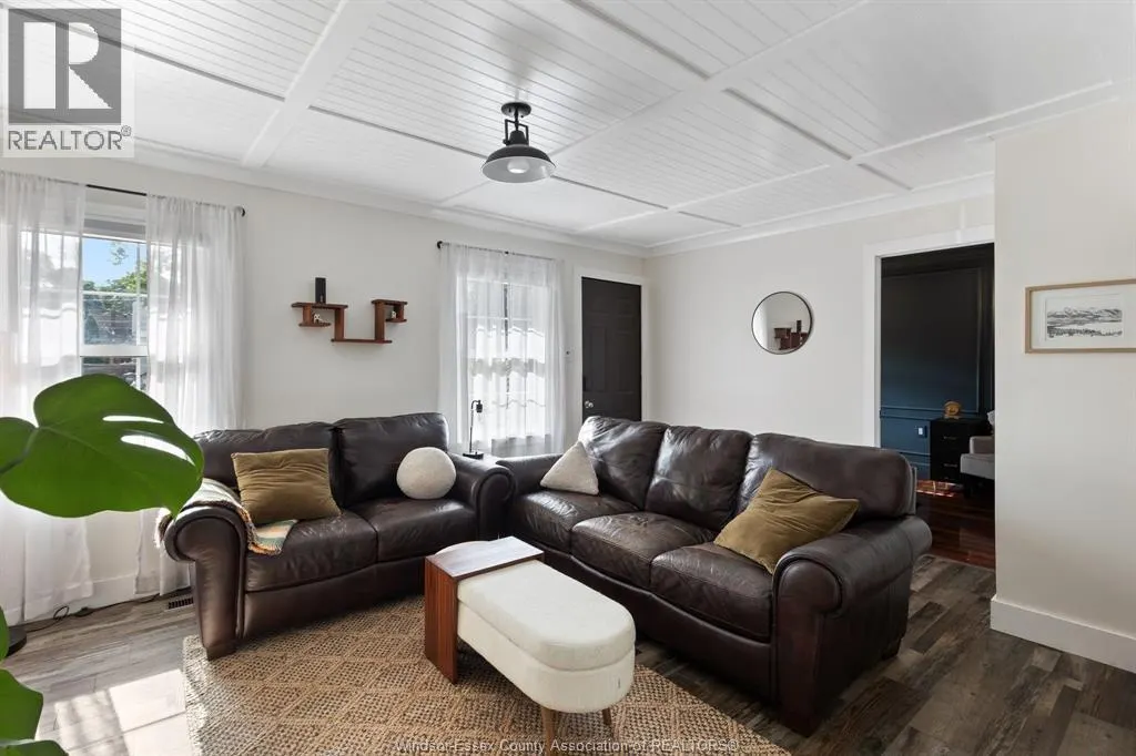 1734 WESTCOTT